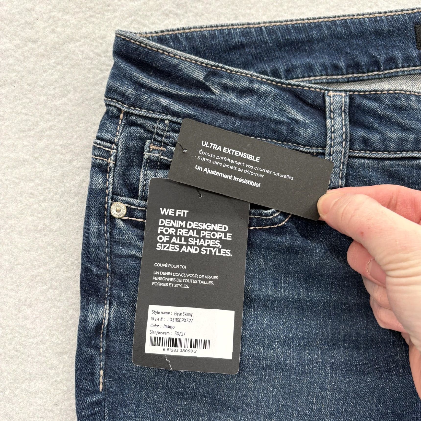 Silver Jeans Co. VINTAGE? No. Silver Jeans Elyse Skinny Womens 10 Blue Mid Rise Curvy Fit Stretch Denim Grunge Size 32" / US 10 / IT 46 - 4 Thumbnail