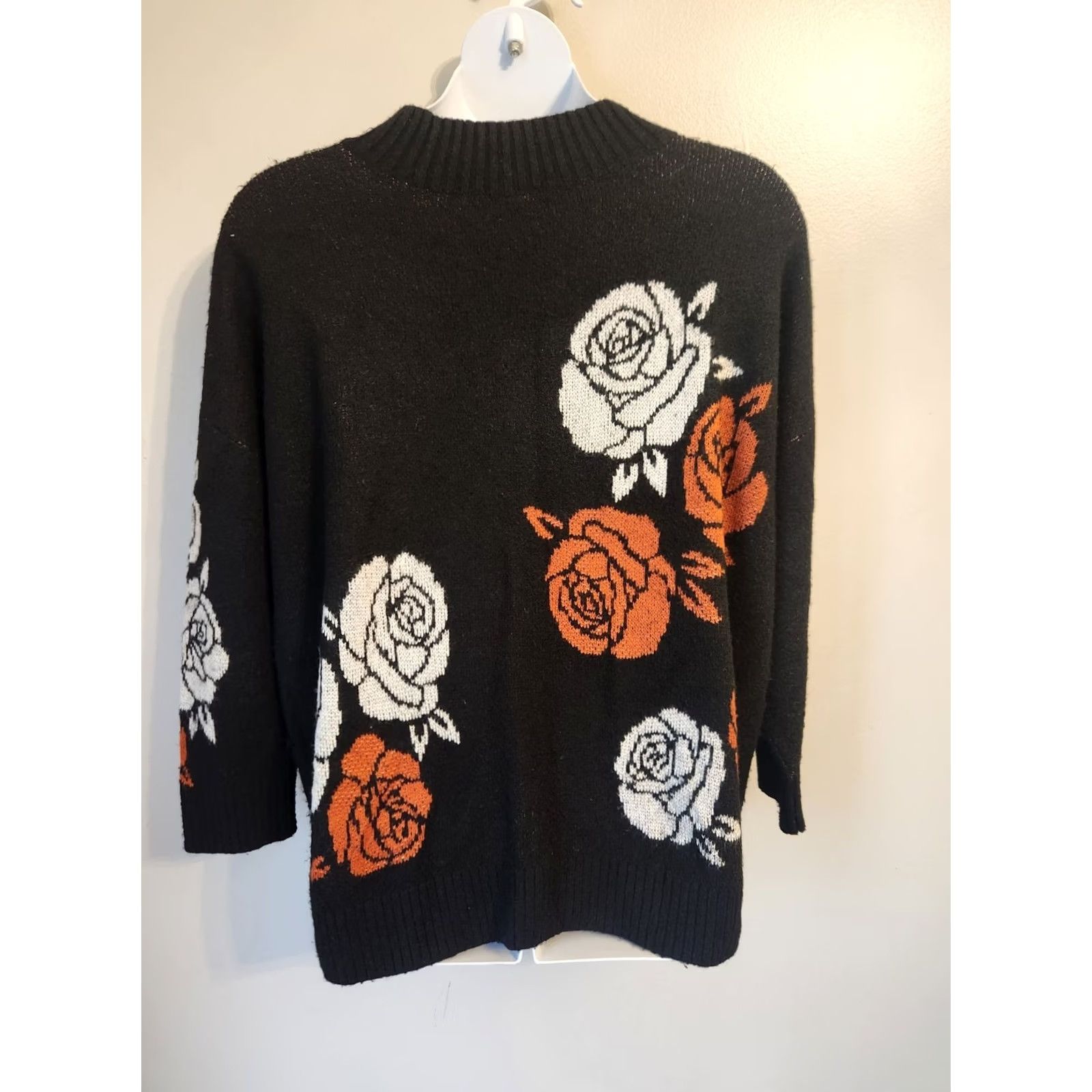 Torrid Torrid Plus Size Sweater Black Floral Orange White Mock Neck 3X Women Size XXL / US 16-18 / IT 52-54 - 6 Thumbnail
