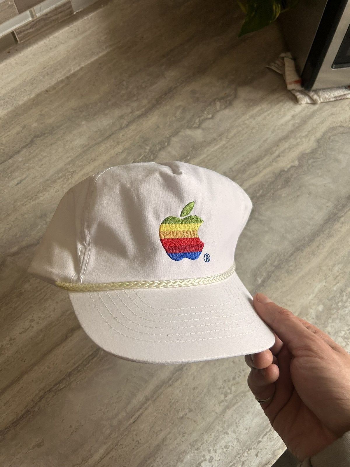 Men's Apple Hats | Grailed