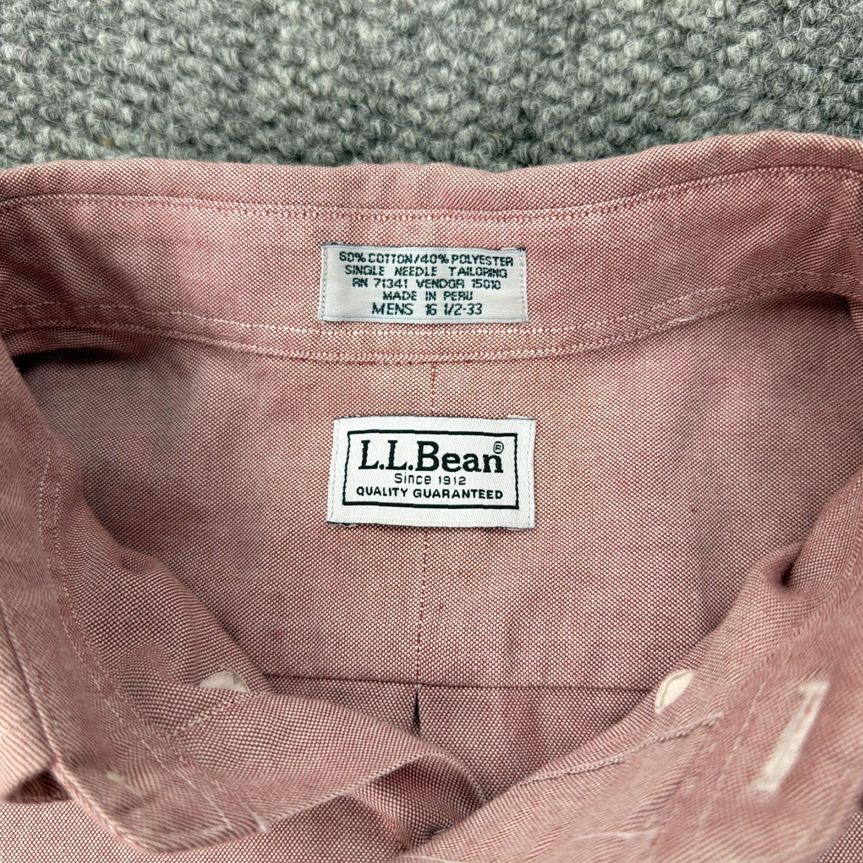 Vintage VINTAGE LL Bean Shirt Mens 16.5 33 Pink Button Front Oxford Long Sleeve Monogram Size US L / EU 52-54 / 3 - 4 Thumbnail