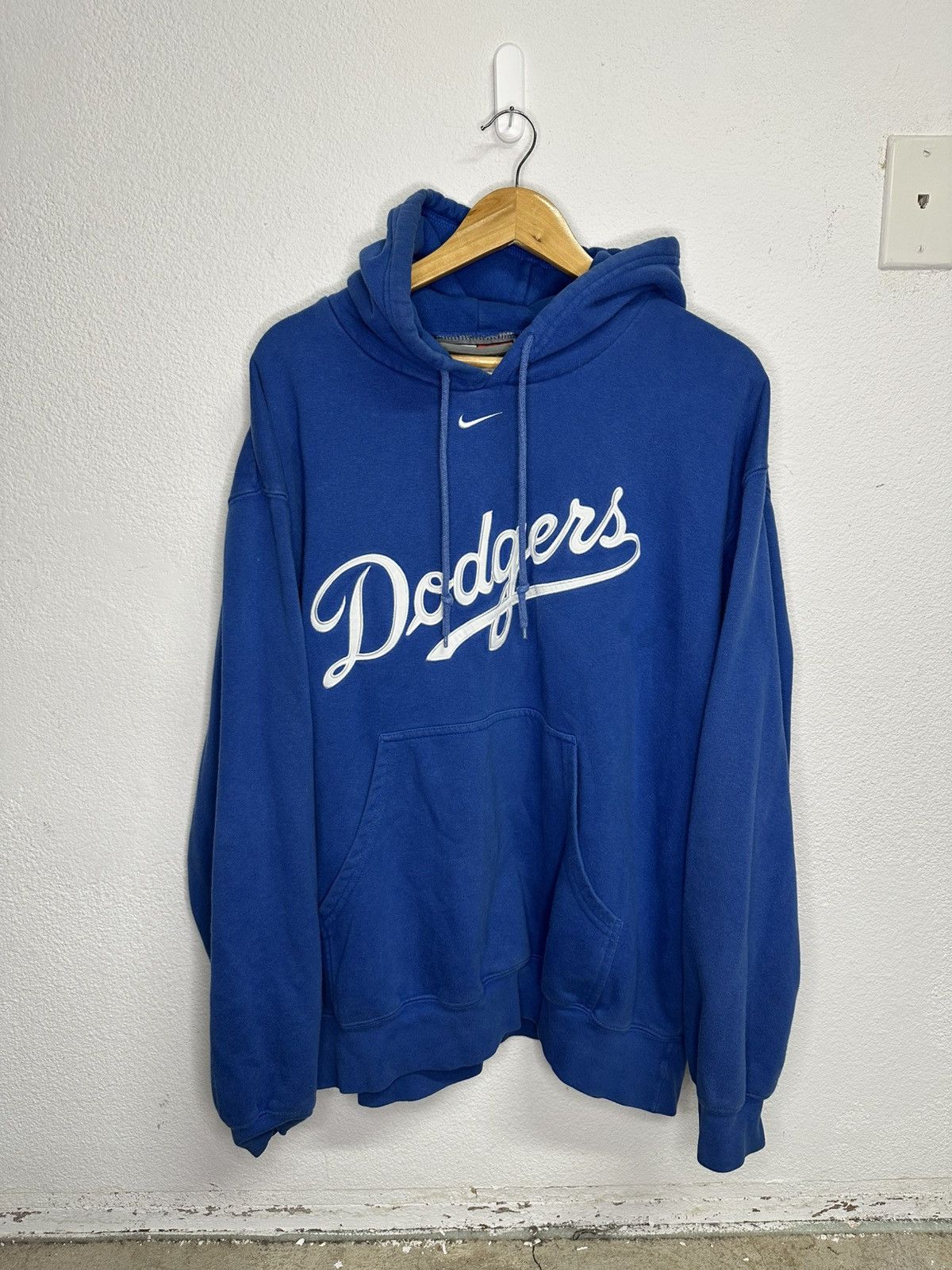 Nike Vintage LA Dodgers Center Swoosh Nike hoodie Size US XL / EU 56 / 4 - 2 Thumbnail