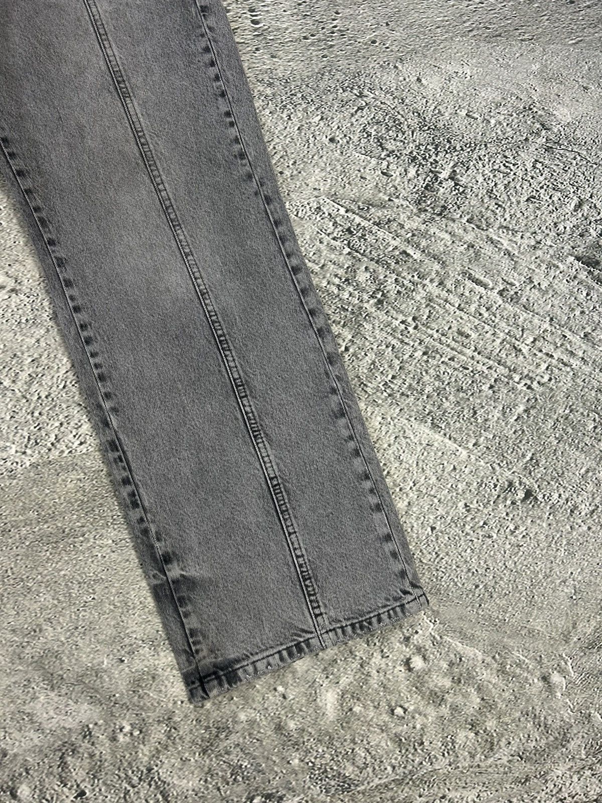 Han Kjobenhavn Han Kjobenhavn grey jeans baggy denim pants Size US 31 - 8 Thumbnail