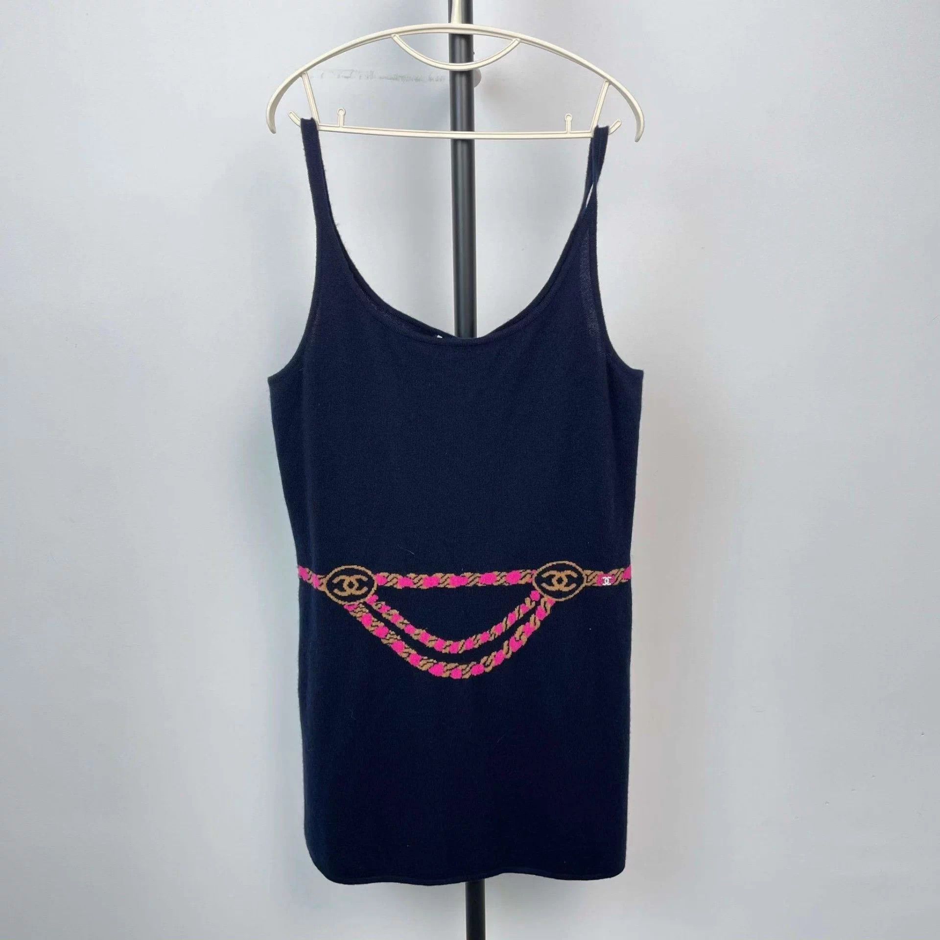 Chanel Chanel knit cami dress blue 40 Size M / US 6-8 / IT 42-44 - 1 Thumbnail