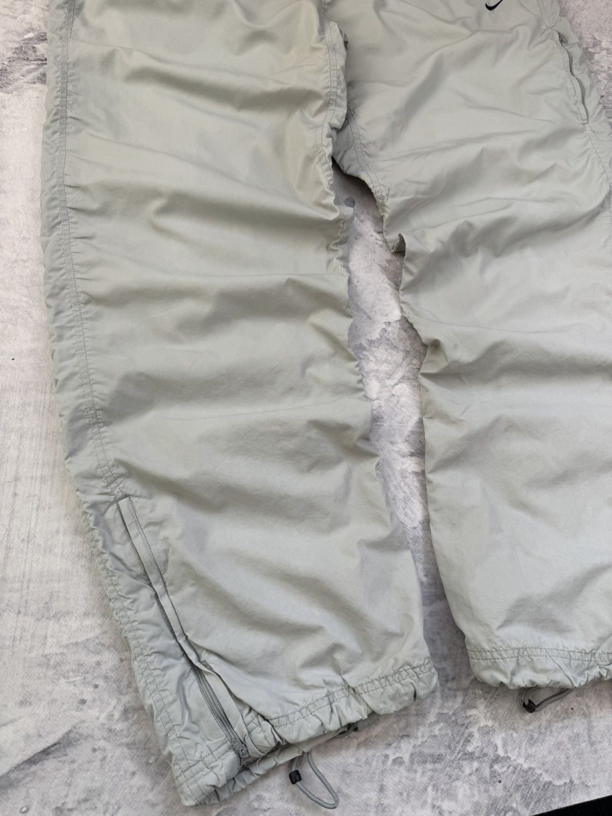 Nike × Vintage NIKE VINTAGE BASIC LOGO OVERSIZE BAGGY PANTS Size US 34 / EU 50 - 2 Thumbnail