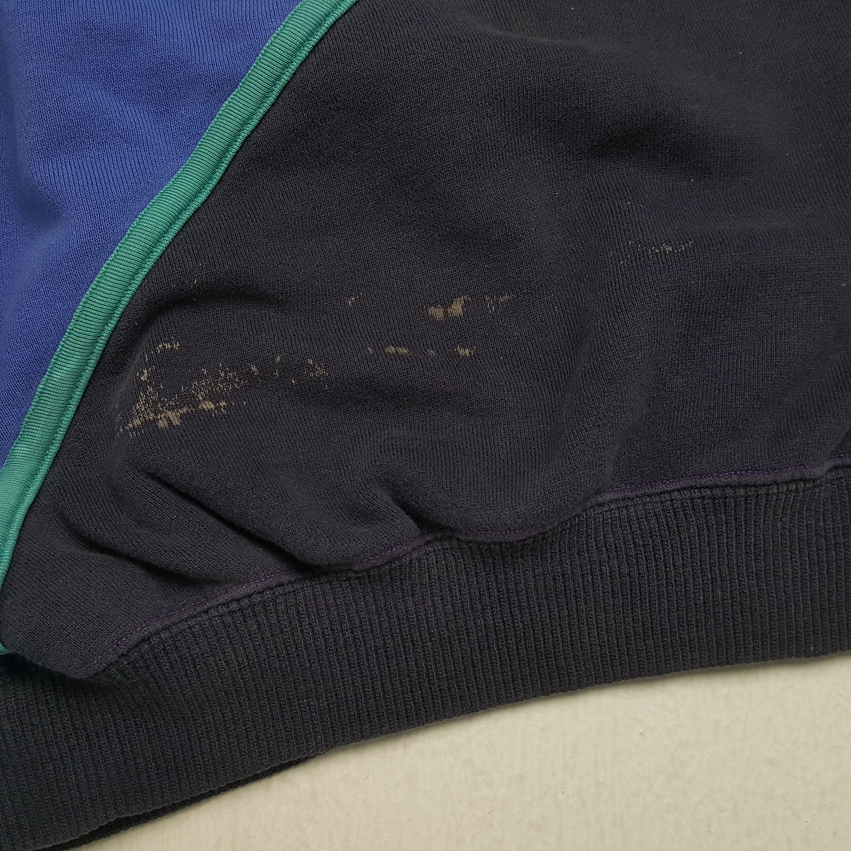 Vintage × Yves Saint Laurent YVES SAINT LAURENT Rare Design Fashion Style Sweatshirt Size US L / EU 52-54 / 3 - 8 Thumbnail