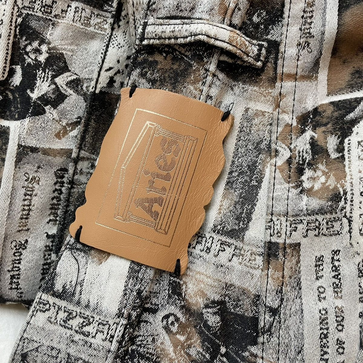 Aries Aries Jesus Pattern Jeans Size US 33 - 3 Thumbnail