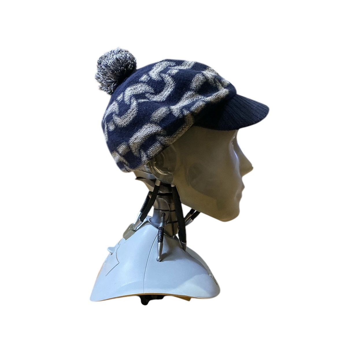 Designer × Vivienne Westwood Vivienne Westwood Chain Motive Visor Beanie Hat Size ONE SIZE - 7 Thumbnail