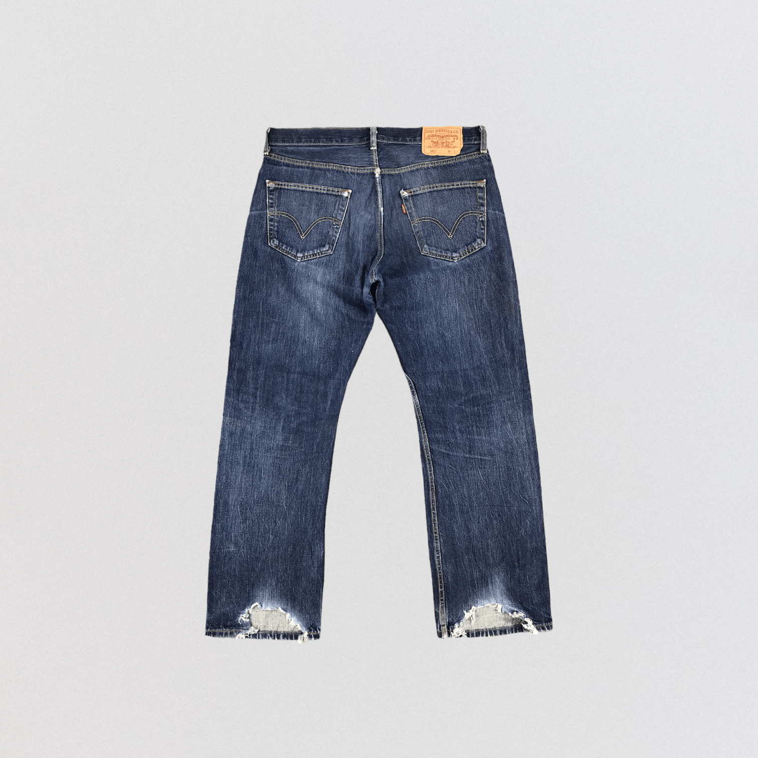 Levi's Vintage Distress Levis 501 Denim Jeans-JM957 Size US 35 - 2 Thumbnail