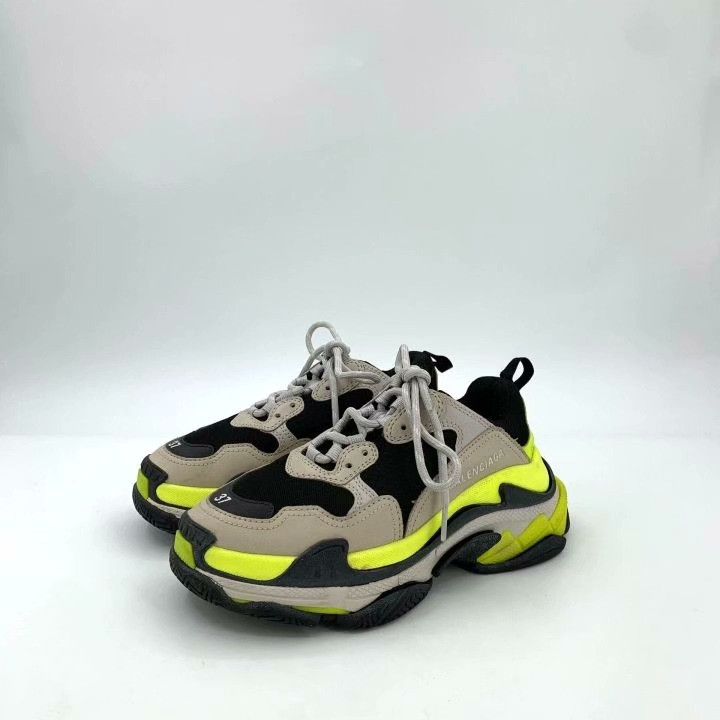 Balenciaga Balenciaga Triple S 37 Multi Sneaker Size US 6 / IT 36 - 1 Thumbnail