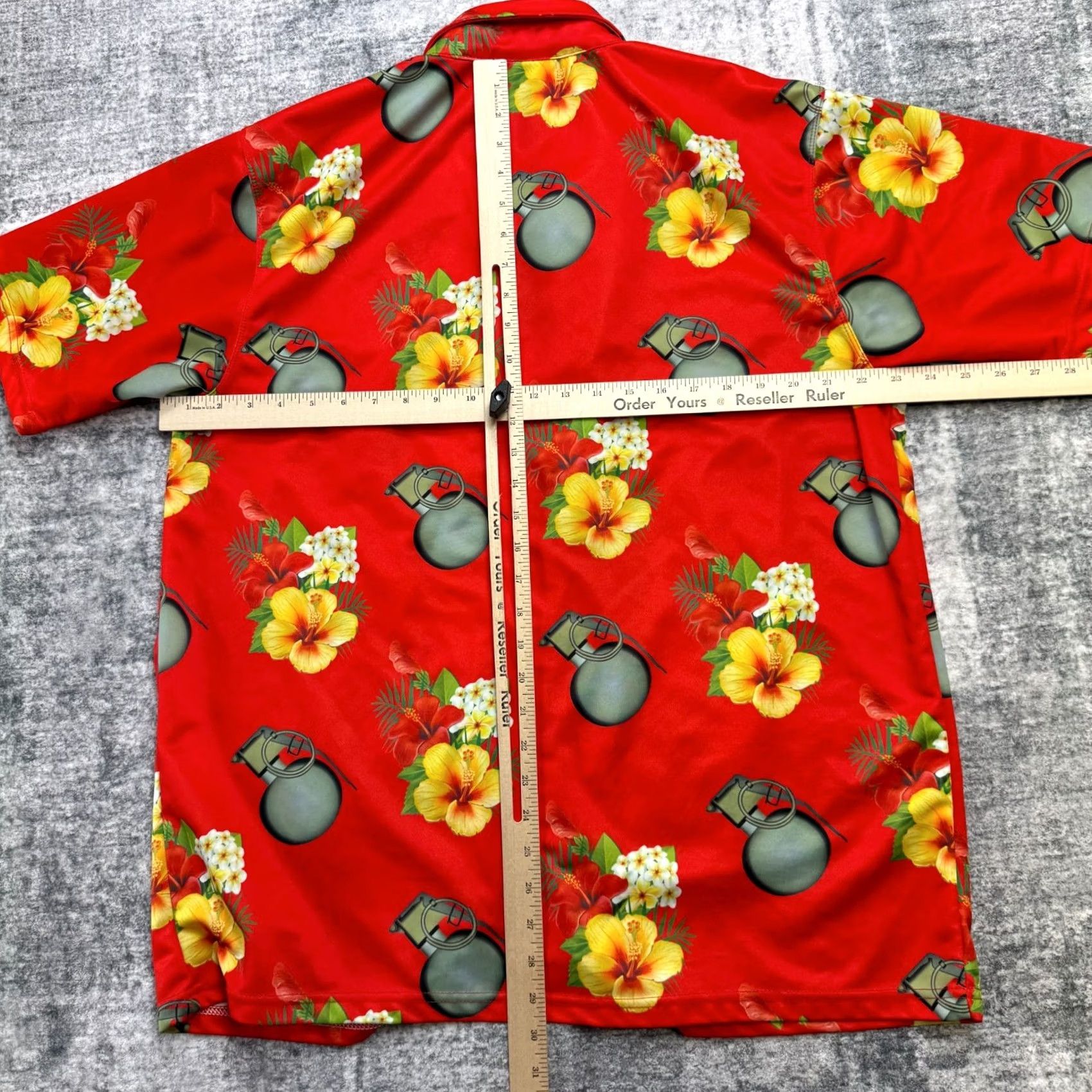 Vintage OAF Nation Shirt Mens 2XL Red Floral Hawaiian Grenade USA Button Up Size US XXL / EU 58 / 5 - 5 Thumbnail