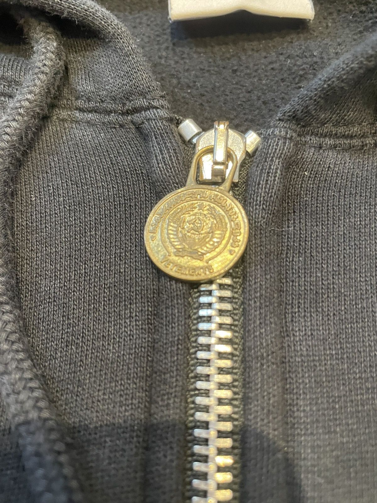 Vetements Vintage rare vetments zip up hoodie Size US L / EU 52-54 / 3 - 3 Thumbnail