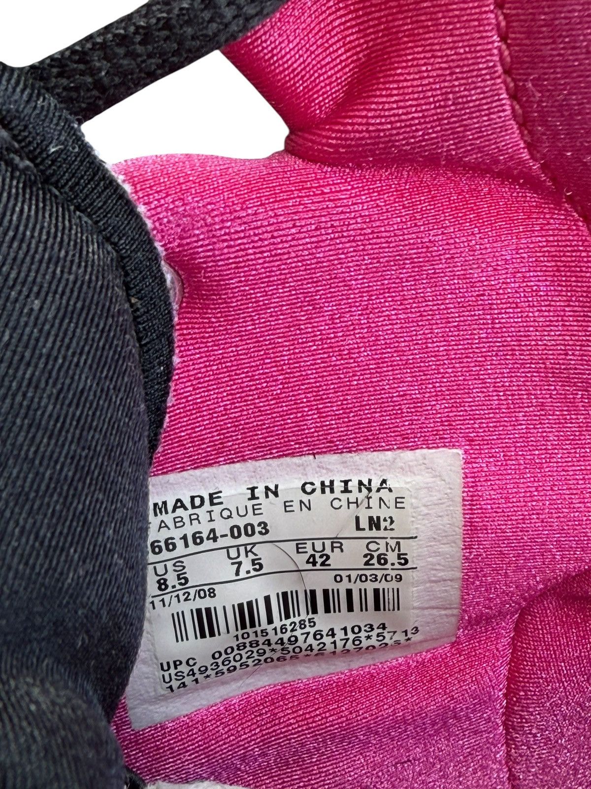 Kanye West × Nike Nike yeezy 1 blinks Size US 8.5 / EU 41-42 - 9 Thumbnail