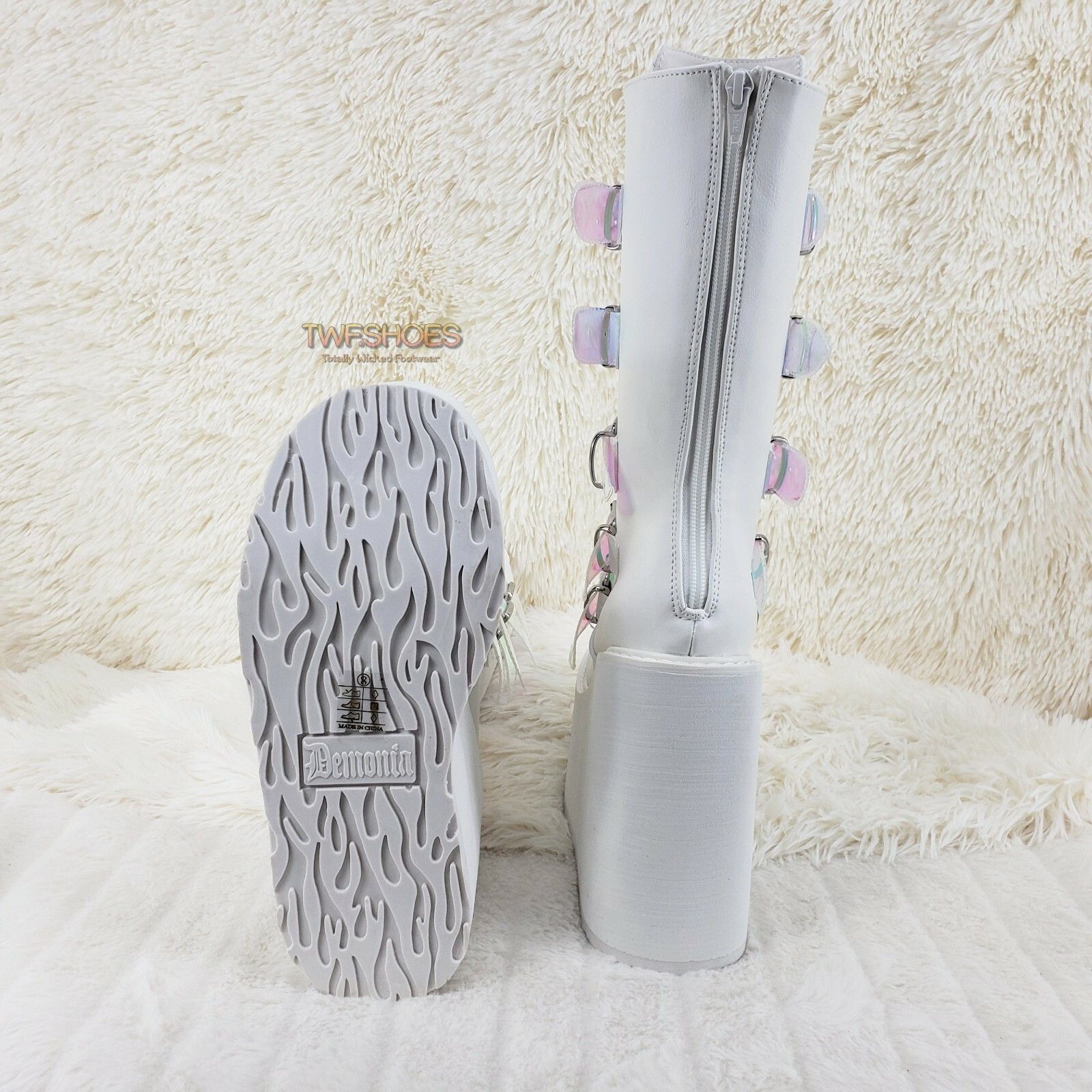 Other Cyber Swing 230 White Boot 5.5" Platform Heart Hologram Stra Size US 9 / IT 39 - 7 Thumbnail