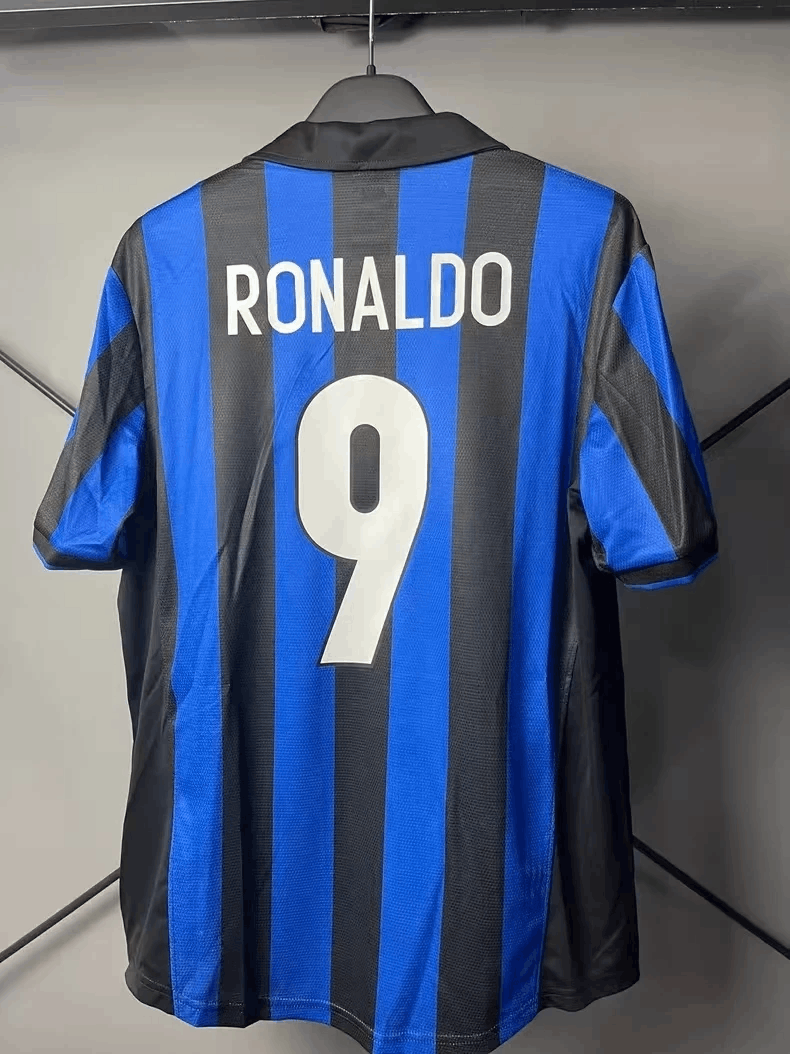 Other 1998 Inter Milan #9 Ronaldo Jersey Size US L / EU 52-54 / 3 - 1 Thumbnail