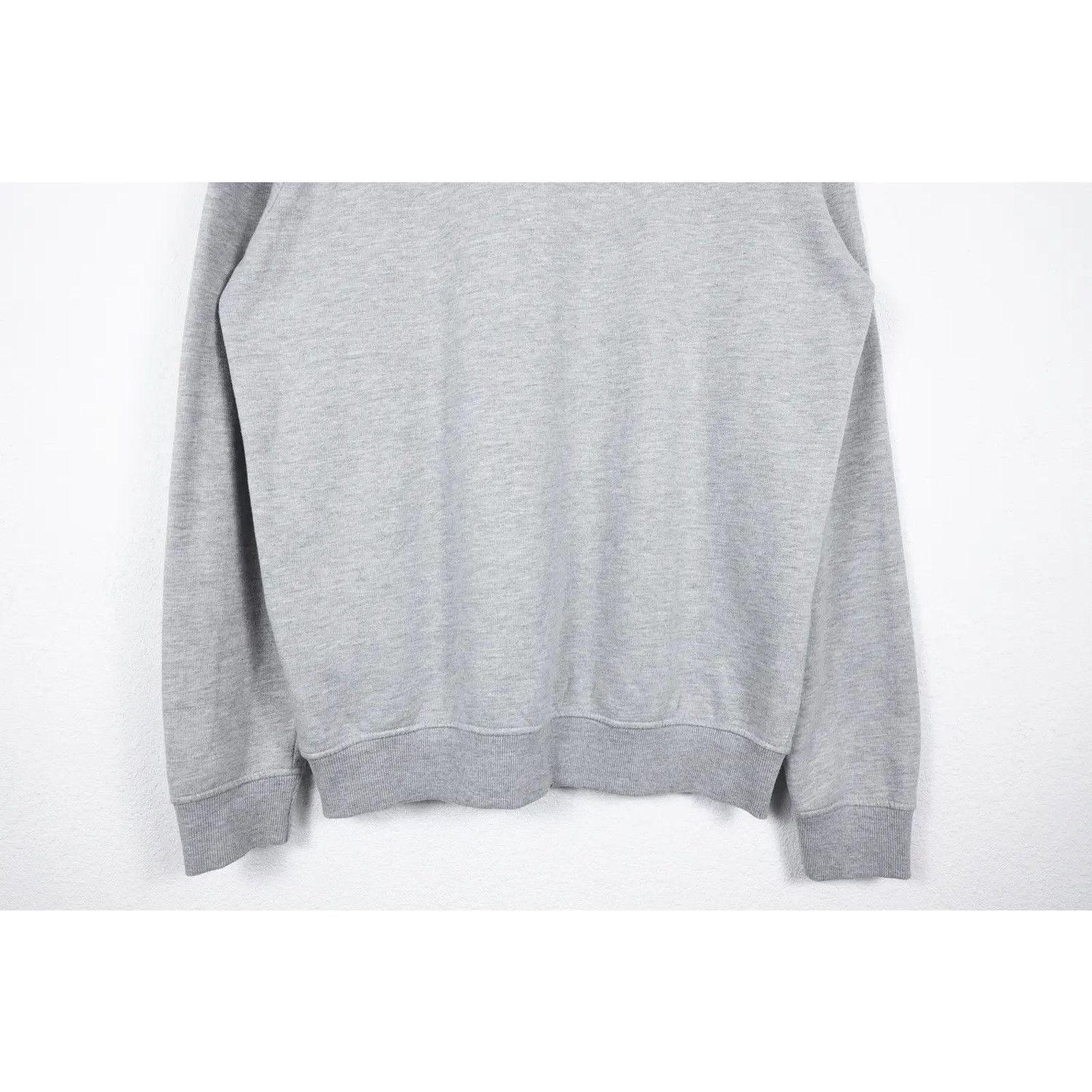 Von Dutch Vintage Von Dutch Logo Crew Sweatshirt Y2K 2000s Size US L / EU 52-54 / 3 - 6 Thumbnail