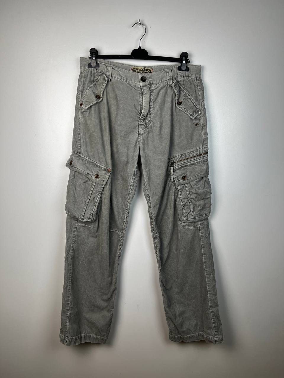 Rip Curl Rip Curl velvet vintage cargo pants size 34 Size US 34 / EU 50 - 1 Thumbnail