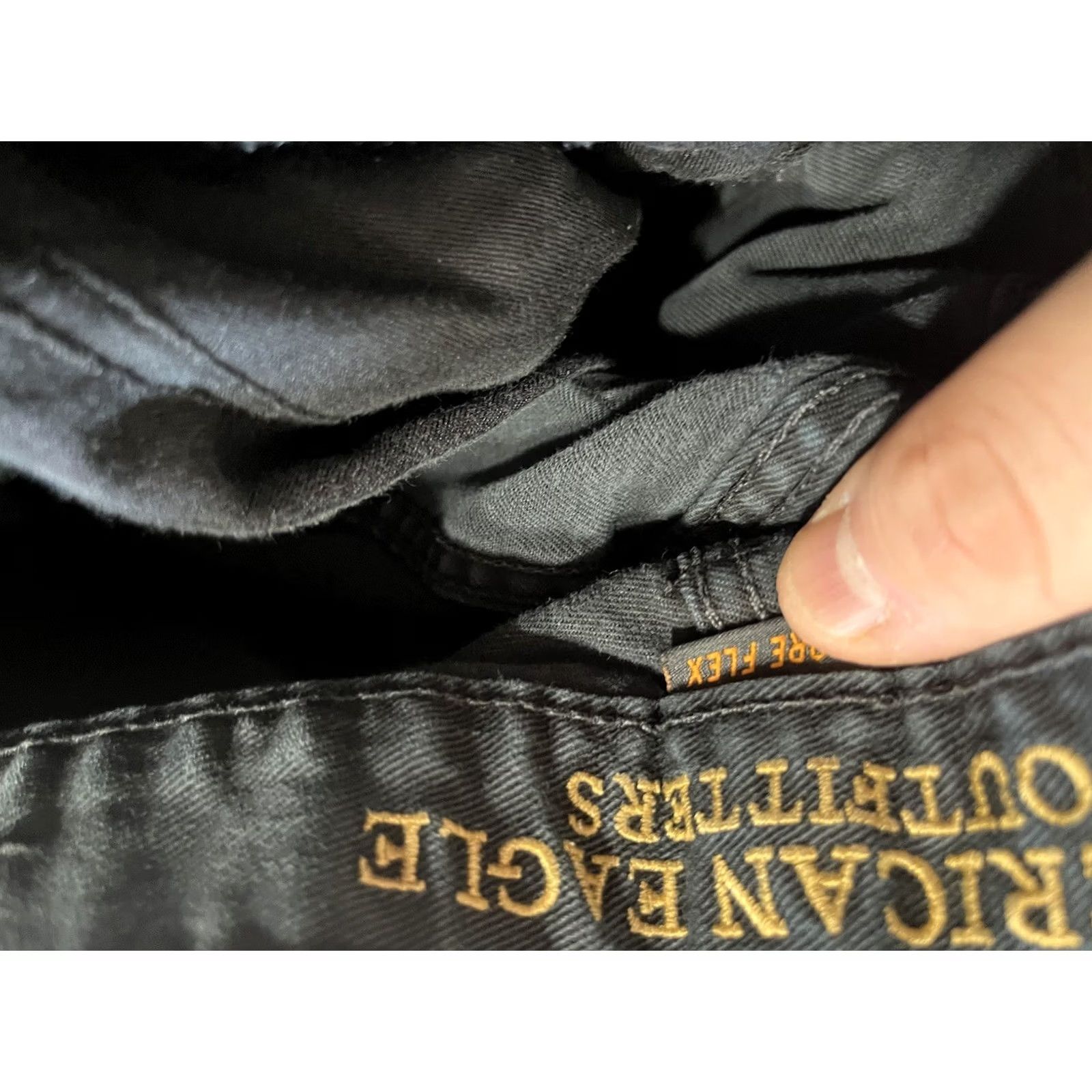 American Eagle Outfitters Mens American Eagle Jeans Slim Straight Black 28 x 30 Size 28 Slim Regular Inseam 30 Mens Jeans Black Straight Slim Core Flex Size US 28 / EU 44 - 5 Thumbnail