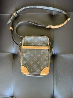 louis vuitton Man Large Leather bag Backpack Travel Equipment for 43.00 USD  Sale - #1000162911 - Sell…