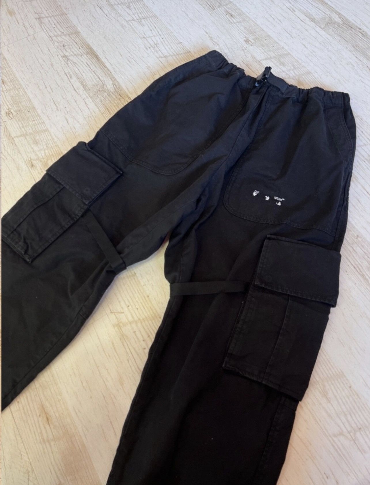 Off-White Off-White Buckled Cargo Pants with Straps – Size 34 Size US 34 / EU 50 - 9 Thumbnail