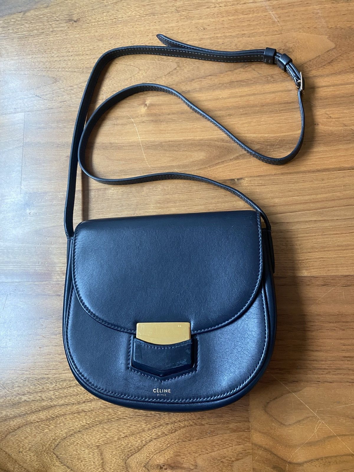 Celine Old Céline Trotteur Navy Cross-body Bag Size ONE SIZE - 1 Thumbnail