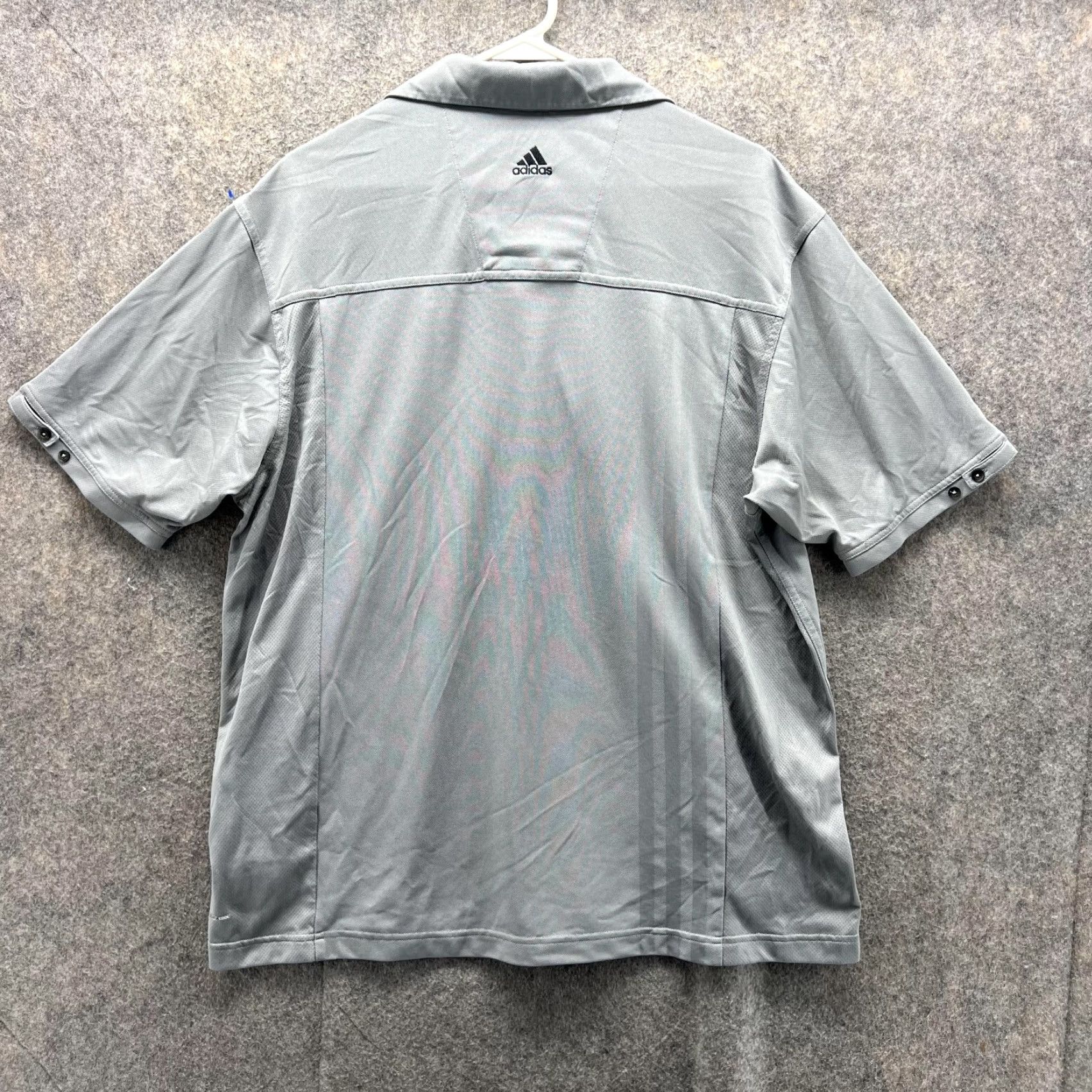 Adidas VINTAGE Adidas Polo Shirt Men Large Gray Athletic Climacool Golf Two Pocket Trefoil Shirt Size US L / EU 52-54 / 3 - 3 Thumbnail