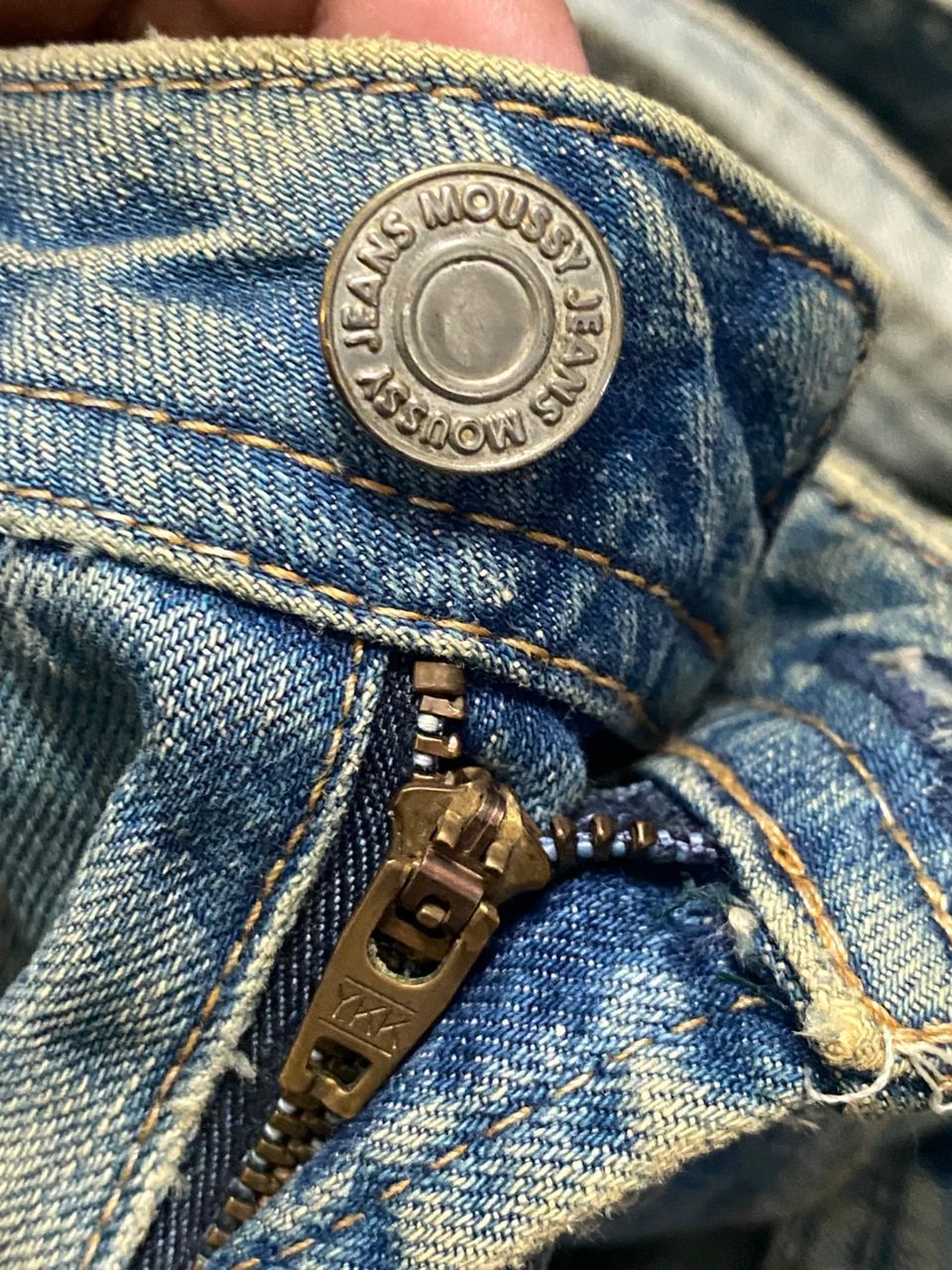 If Six Was Nine 💥FLARE💥VINTAGE MOUSSY JEANS BUSHPANT DISTRESSED DENIM Size US 28 / EU 44 - 15 Thumbnail
