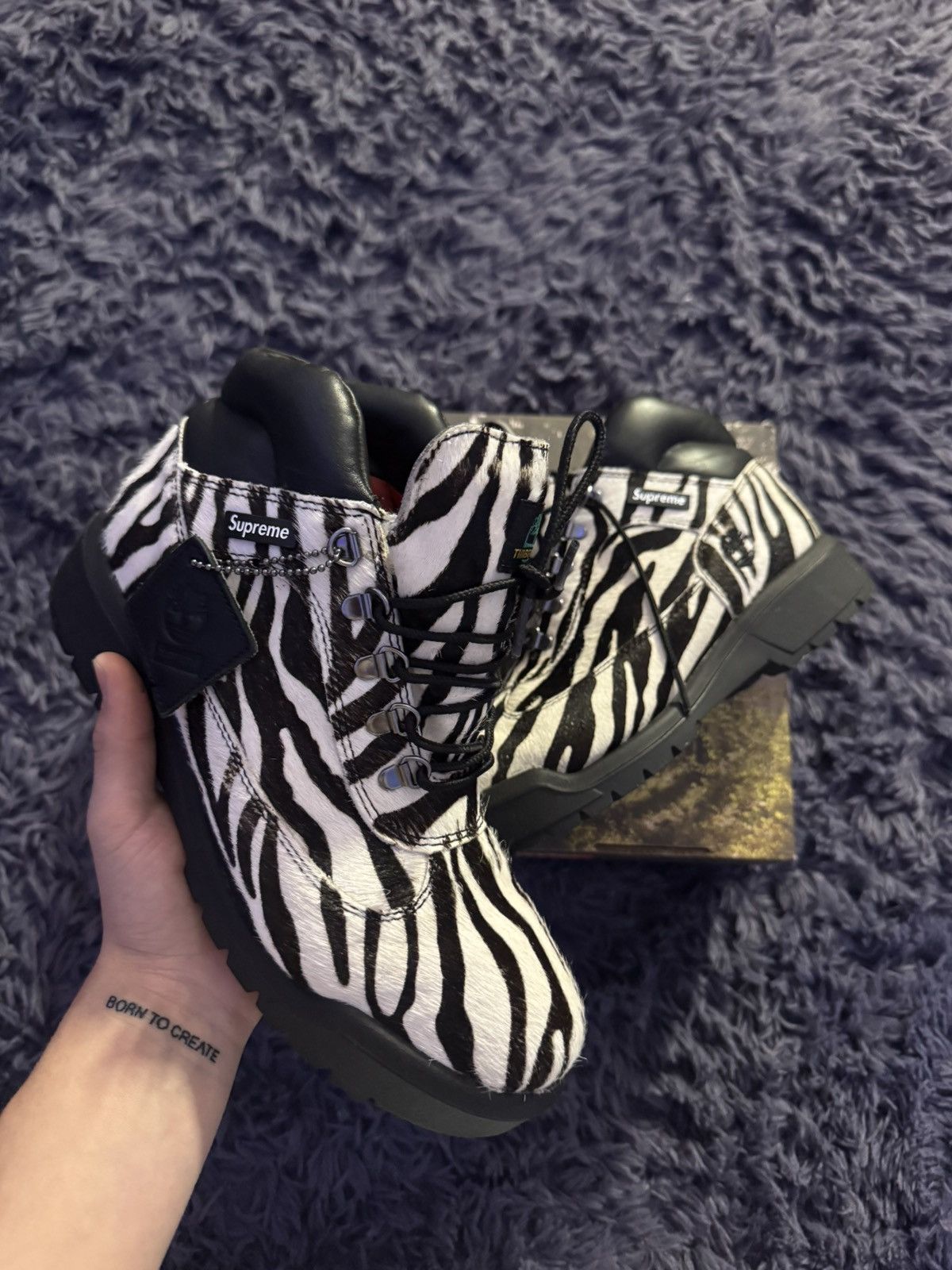 TIMBERLAND X SUPREME WHITE ZEEBRA PRINT FIELD BOOT