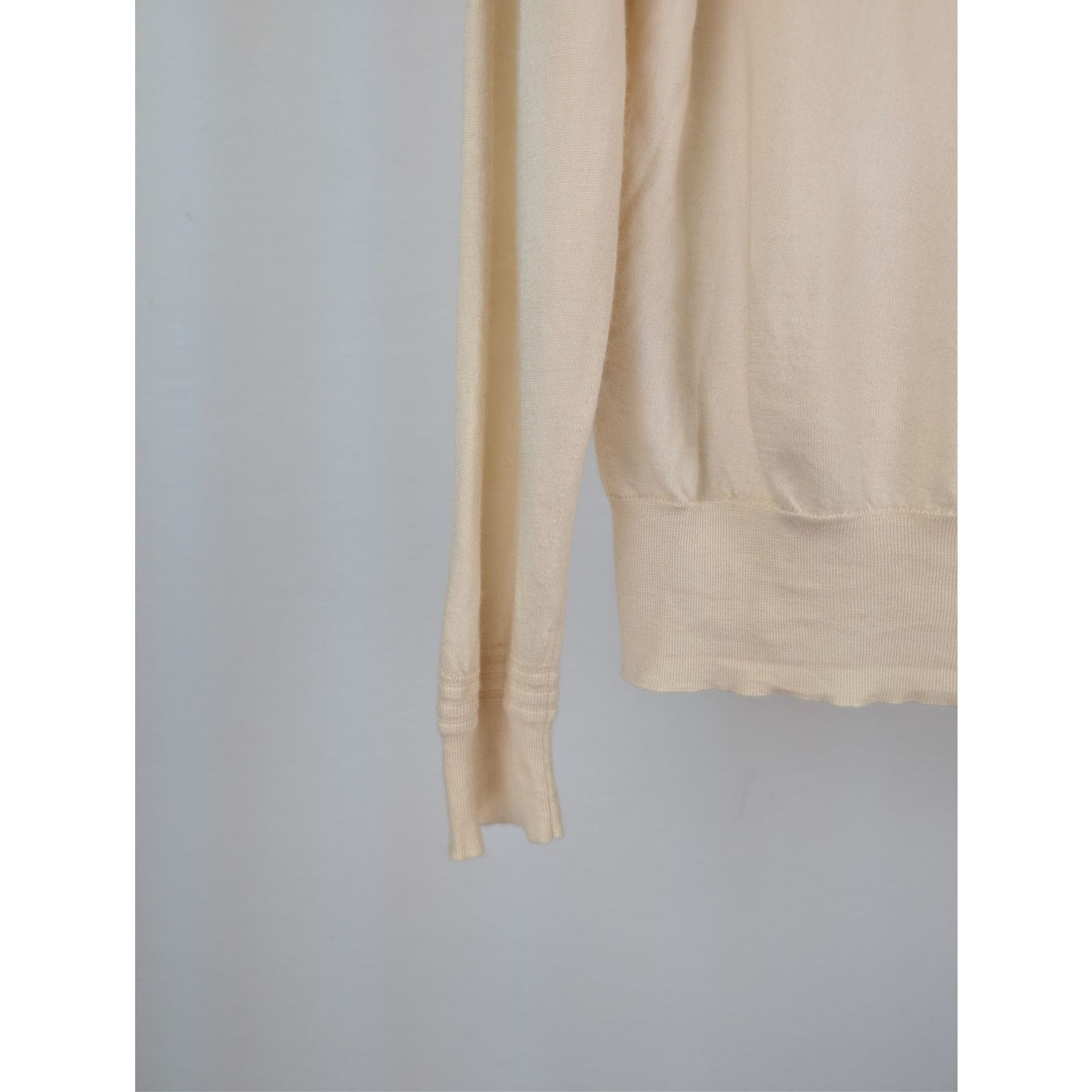 Tom Ford o1rshd1 CC20 Cardigan Sweater in Beige Size US L / EU 52-54 / 3 - 13 Thumbnail