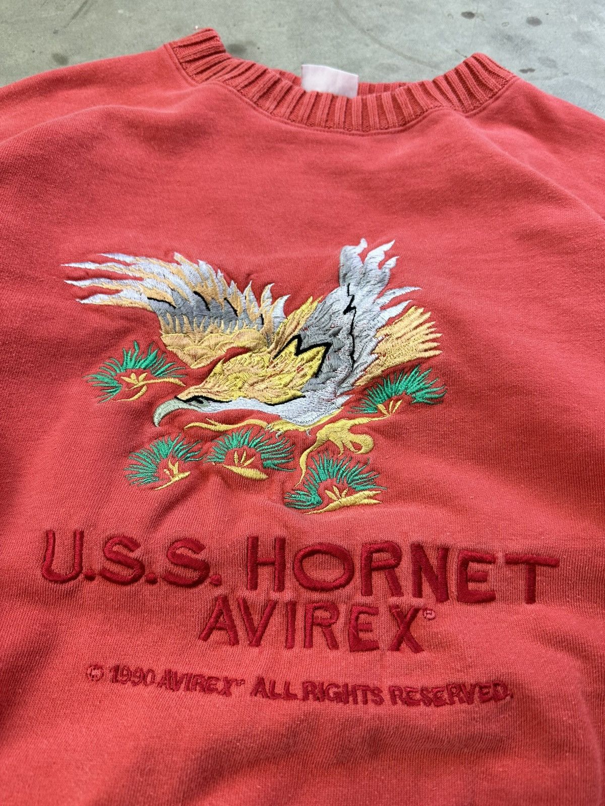 Avirex × Vintage 90s Vintage Avirex Crewneck Large U.S.S. Hornet Red Size US L / EU 52-54 / 3 - 3 Thumbnail
