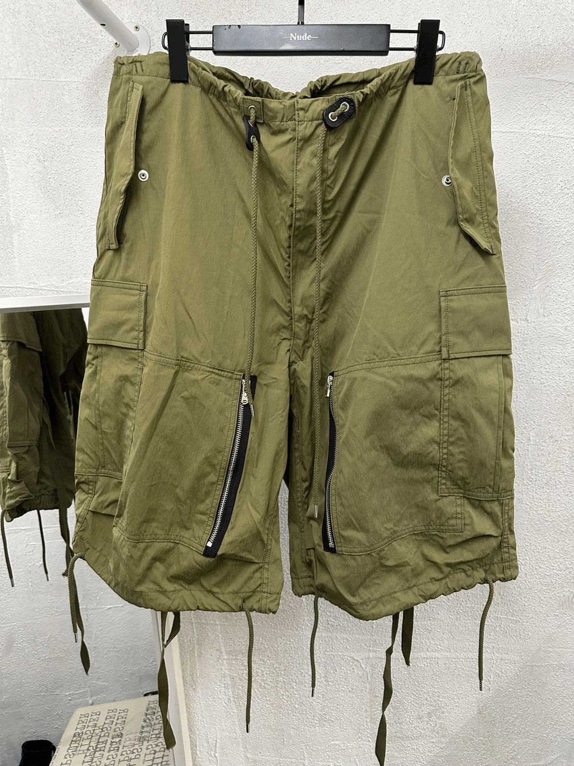 Takahiromiyashita The Soloist. Takahiromiyashita the Soloist 22SS military shorts - DMC-25 Size US 34 / EU 50 - 1 Thumbnail