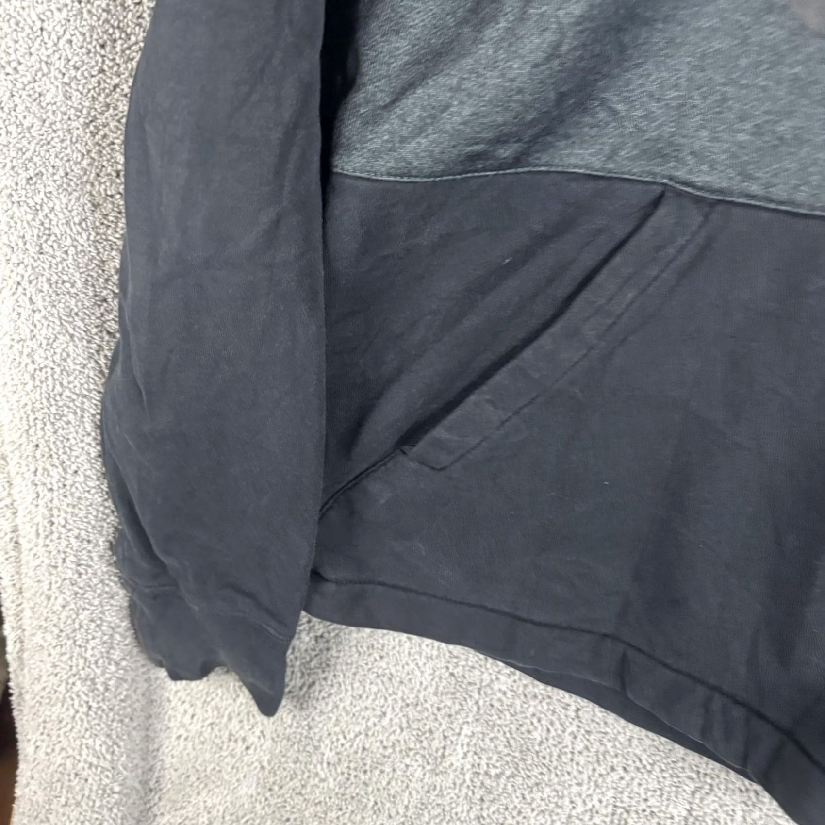 Nike Nike Air Hoodie Mens L Black Gray Pullover Fleece Sweatshirt Logo Front Size US L / EU 52-54 / 3 - 2 Thumbnail