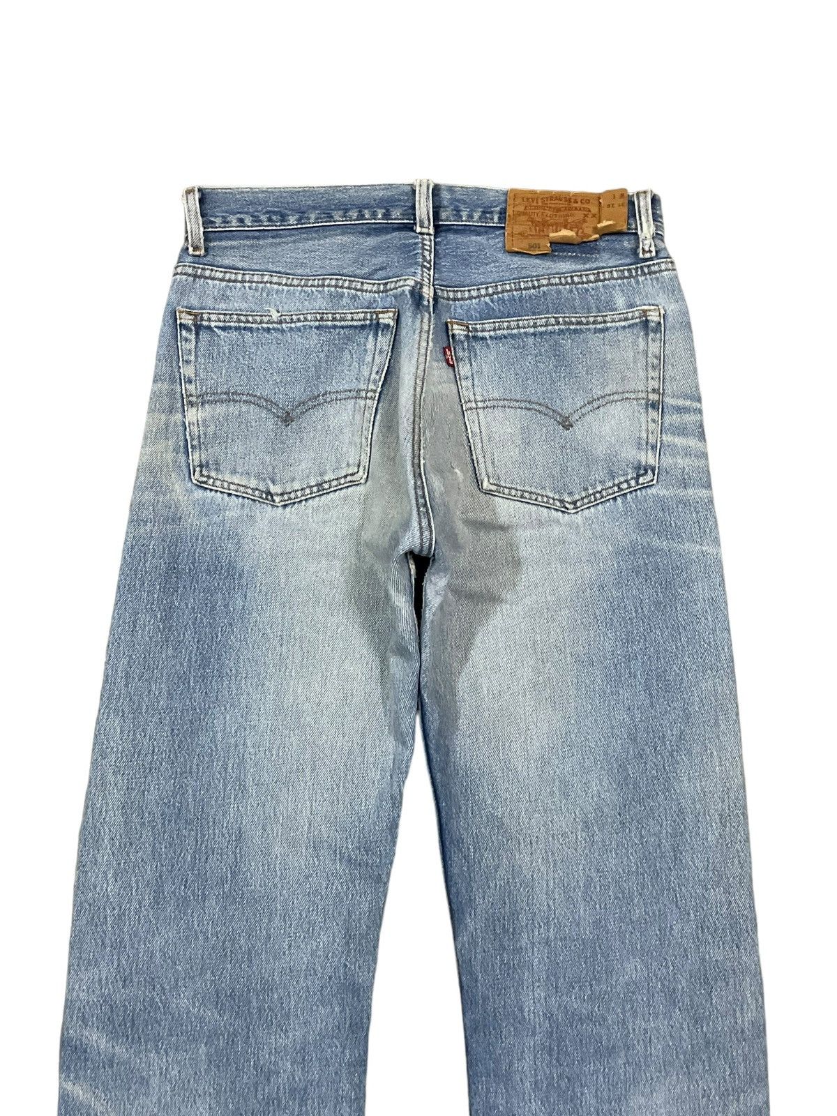 Levi's Vintage Clothing Vintage 90s Levi’s 501 Button Fly Loose Fit Distressed Jeans Size US 31 - 7 Thumbnail