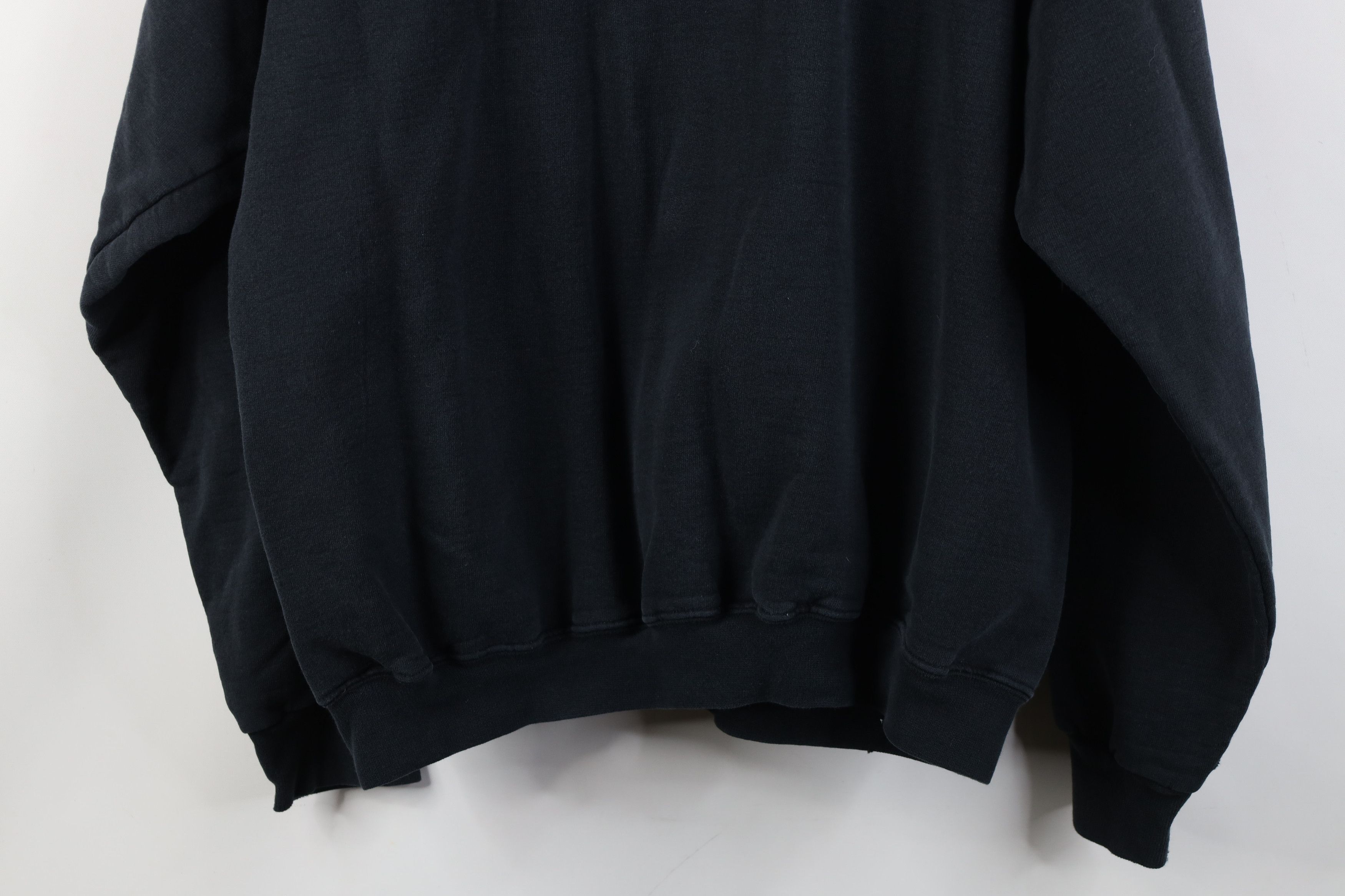 Vintage Vintage 90s Streetwear Vancouver British Columbia Sweatshirt Size US M / EU 48-50 / 2 - 16 Thumbnail