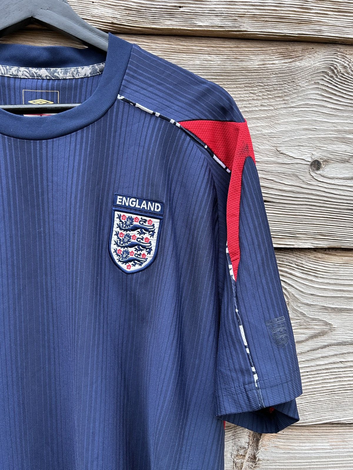 Umbro Vintage Umbro England 2006 WC Training Kit Soccer Jersey Size US XL / EU 56 / 4 - 2 Thumbnail