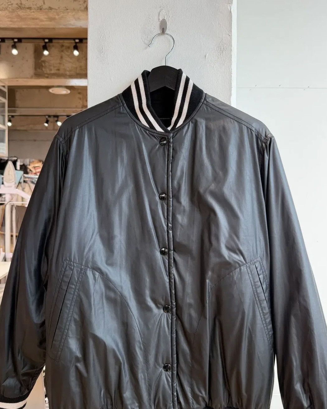 MM6 MM6 Black Reversible Bomber Jacket Size XS / US 0-2 / IT 36-38 - 2 Thumbnail