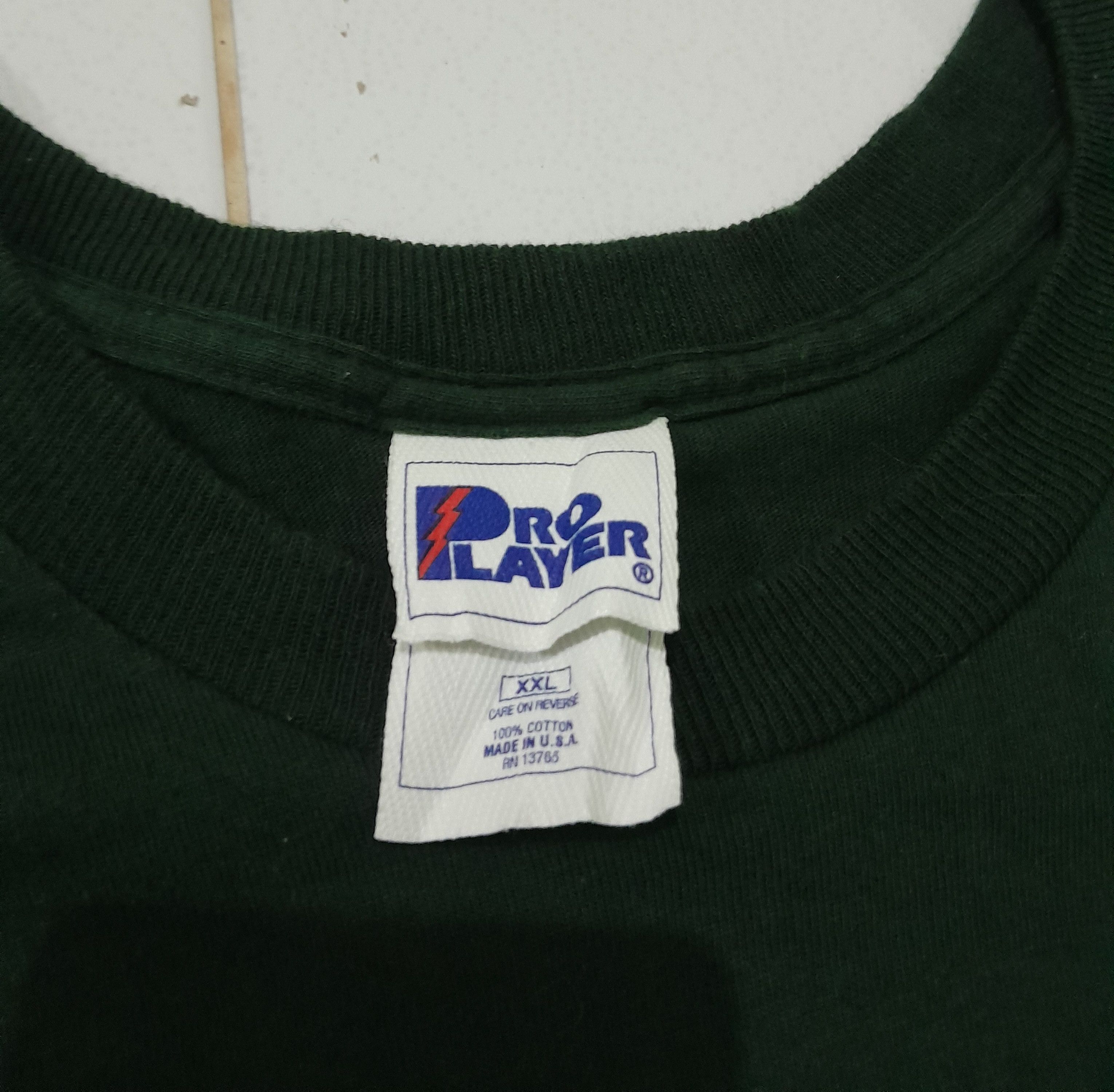 Vintage 💥FINAL DROP💥 VINTAGE PRO PLAYER SINGLE STICHES NFL 1996 Size US XXL / EU 58 / 5 - 7 Thumbnail