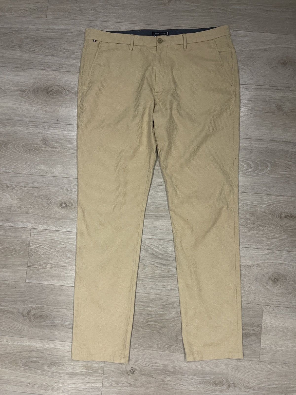 Tommy Hilfiger Tommy hilfiger casual pants 40/36 Size US 40 / EU 56 - 1 Thumbnail