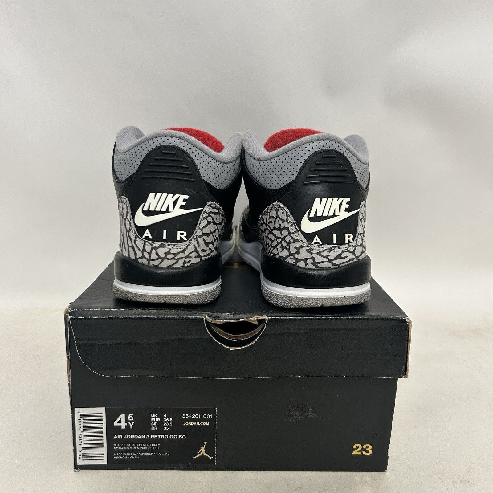 Nike Nike Air Jordan Retro 3 BG “Black Cement” 2018 Size US 6 / IT 36 - 5 Thumbnail