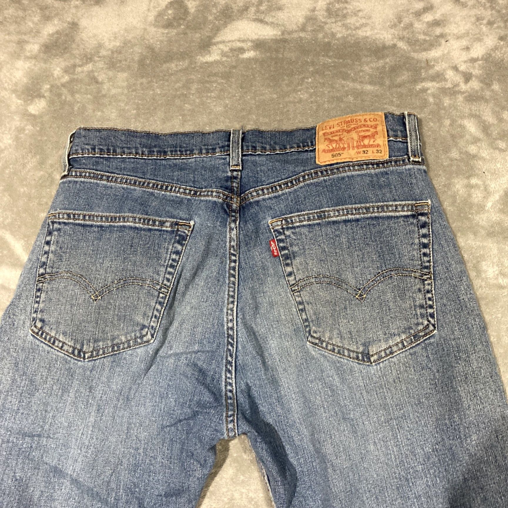 Levi's Levi's 505 Jeans Men 32x32 Blue Denim Regular Fit Straight Leg Vintage No 90s Theme Season Fall Winter Spring 3 Size US 32 / EU 48 - 7 Thumbnail