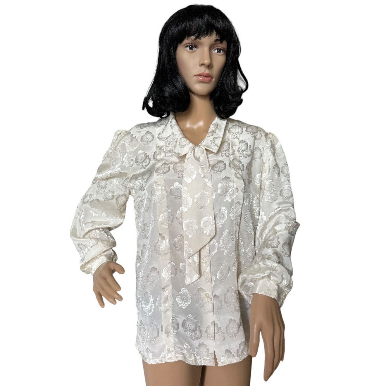 Vintage Vtg JOZELL Puff Sleeve cream print blouse necktie 9/10 Size M / US 6-8 / IT 42-44 - 1 Thumbnail