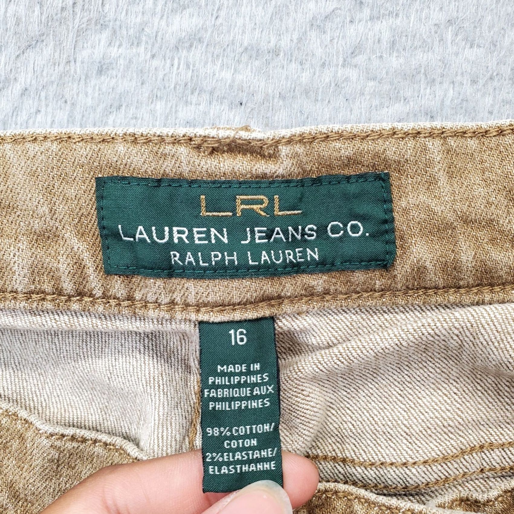 Ralph Lauren Lauren Ralph Lauren Wide Leg Jeans Women 16 Tan Denim 5 Pocket Design Jeans Women 16 Tan Denim 5 Pocket Design Size 38" / US 16 / IT 52 - 7 Thumbnail
