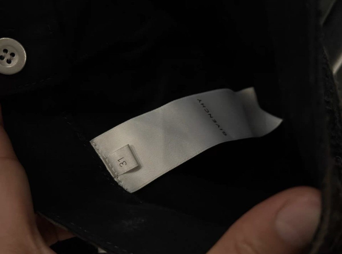 Givenchy Givenchy mmwboro jeans Size US 31 - 6 Thumbnail