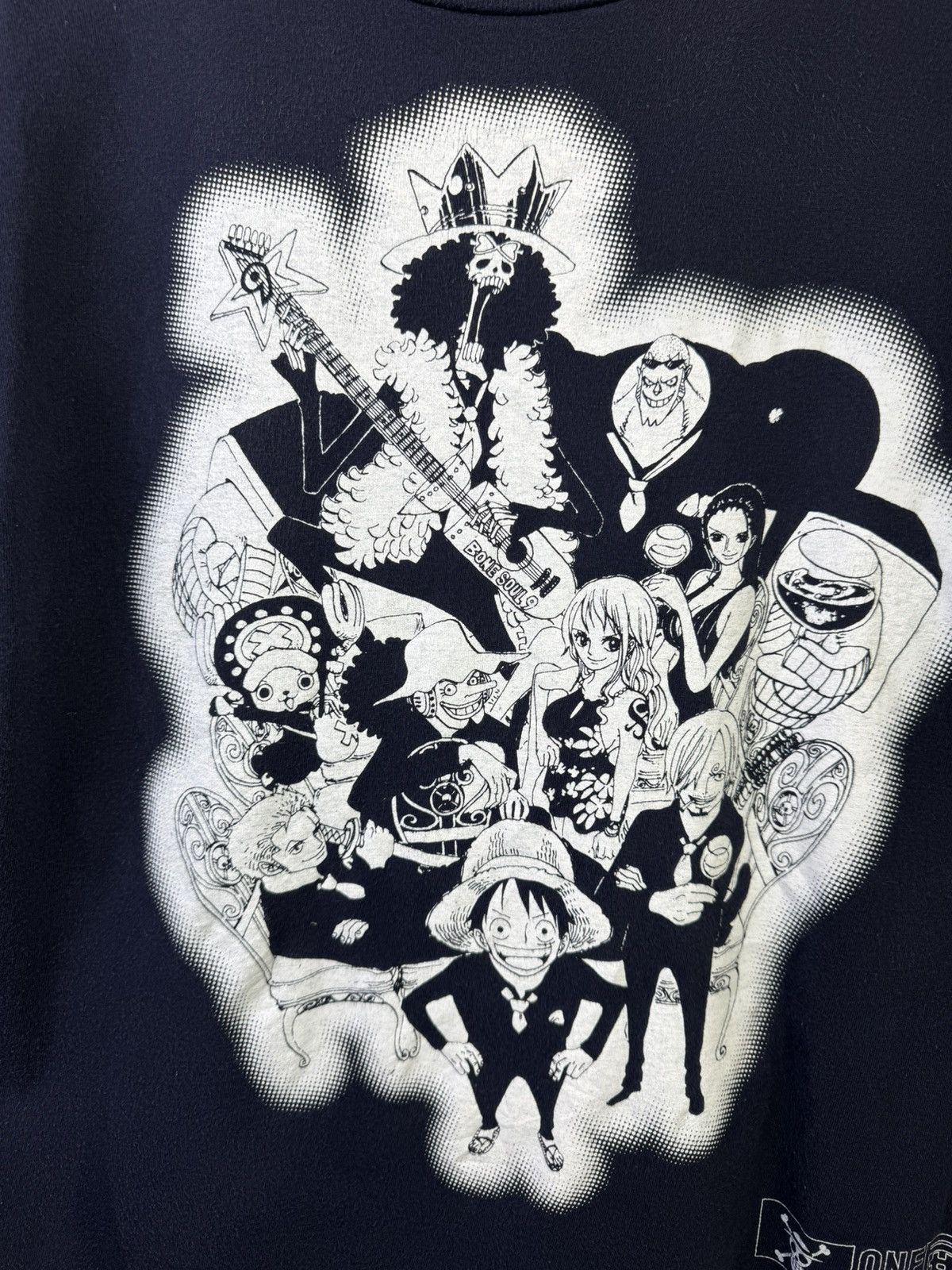 One Piece One Piece exhibition 2012 Tokyo limited edition t-shirt Size US M / EU 48-50 / 2 - 4 Thumbnail
