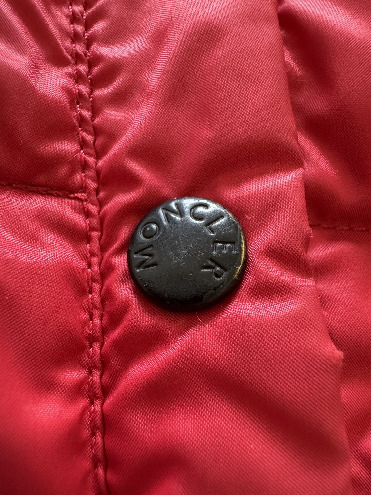 Moncler Moncler Bulgarie red puffer jacket with fur Size US XL / EU 56 / 4 - 9 Thumbnail