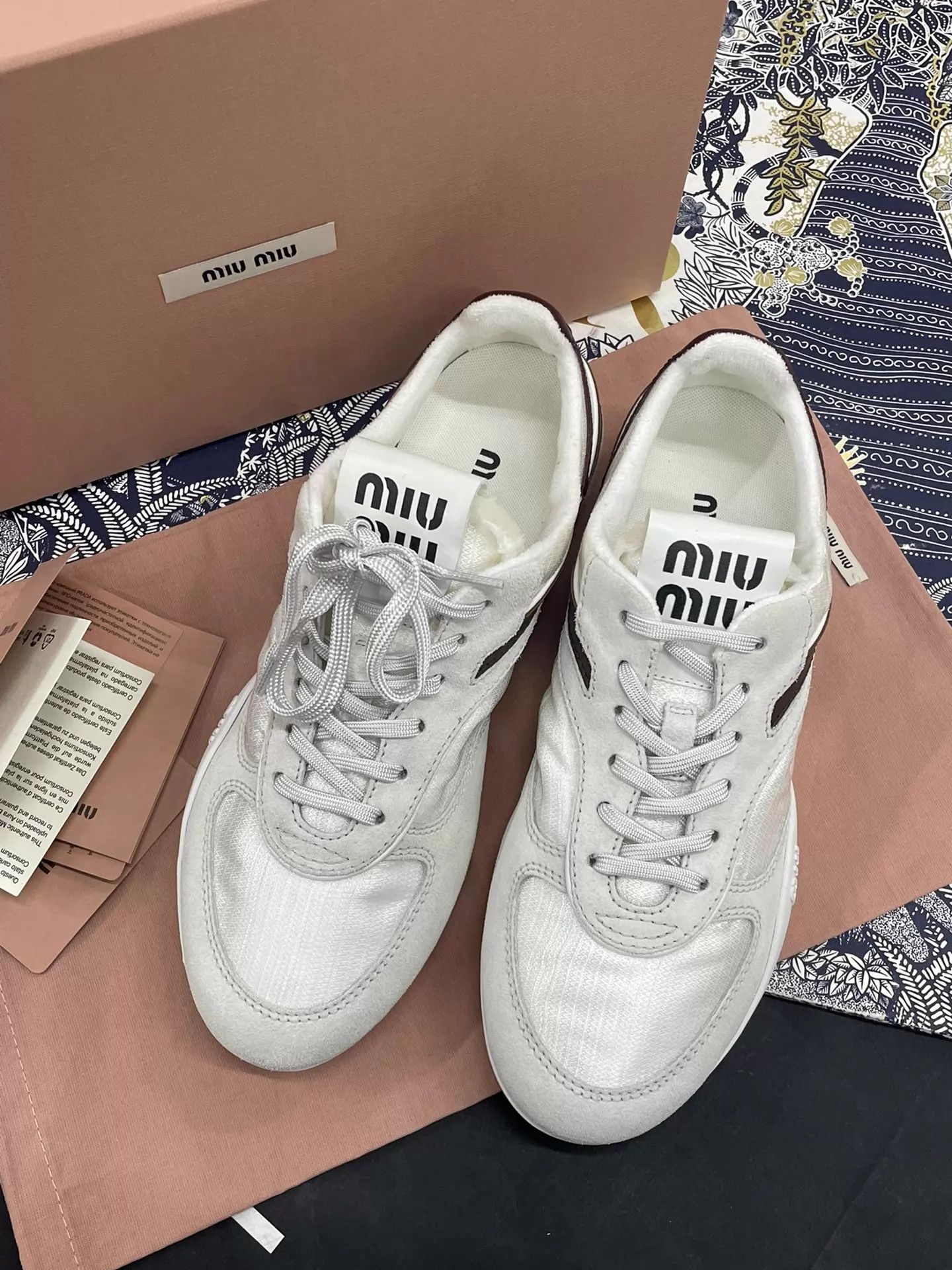 Miu Miu MIU MIU Wine Red Thin Sole Gymnasium Sneakers 37 Size US 6.5 / IT 36.5 - 1 Thumbnail