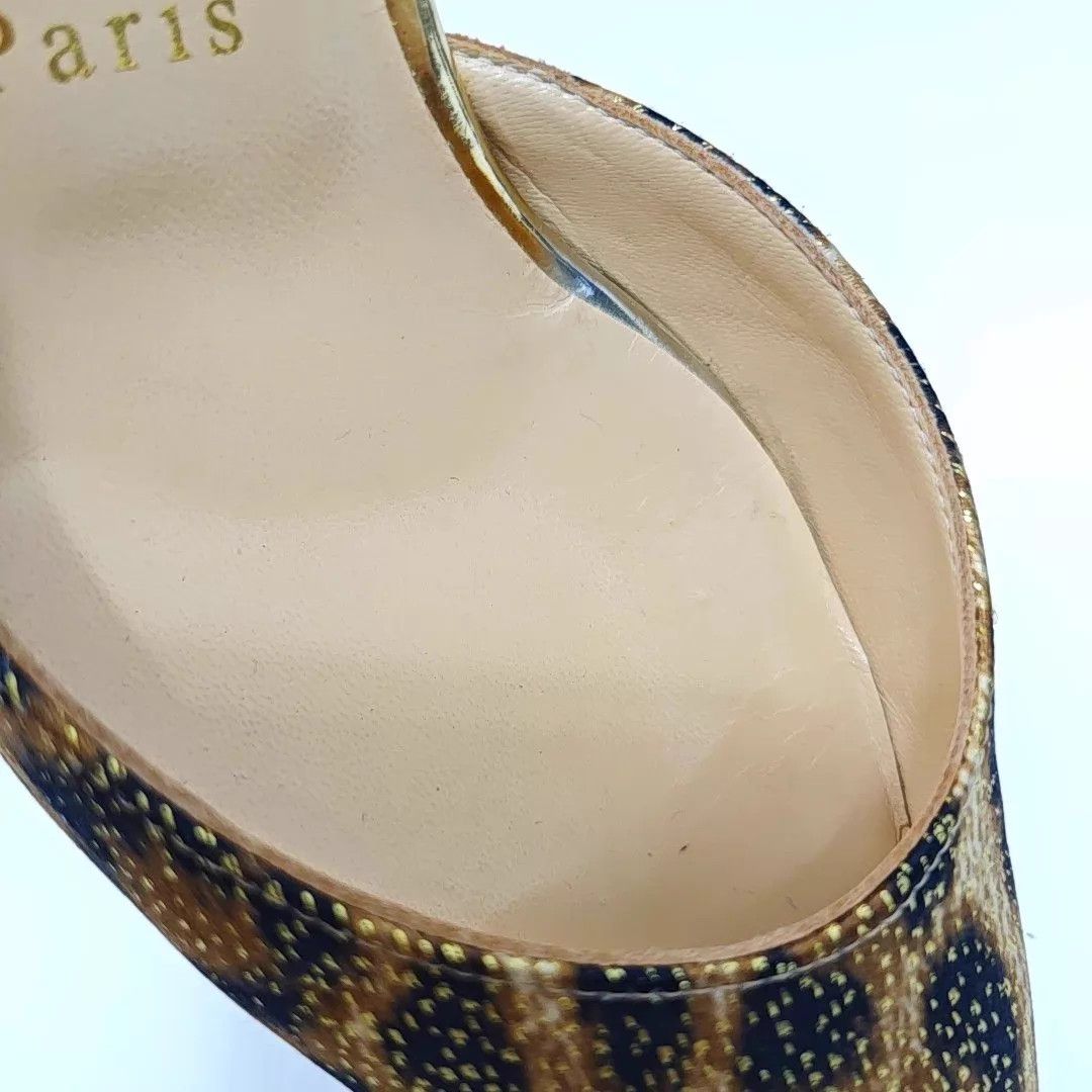 Christian Louboutin Christian Louboutin 37.5 women's heels Size US 7 / IT 37 - 2 Thumbnail