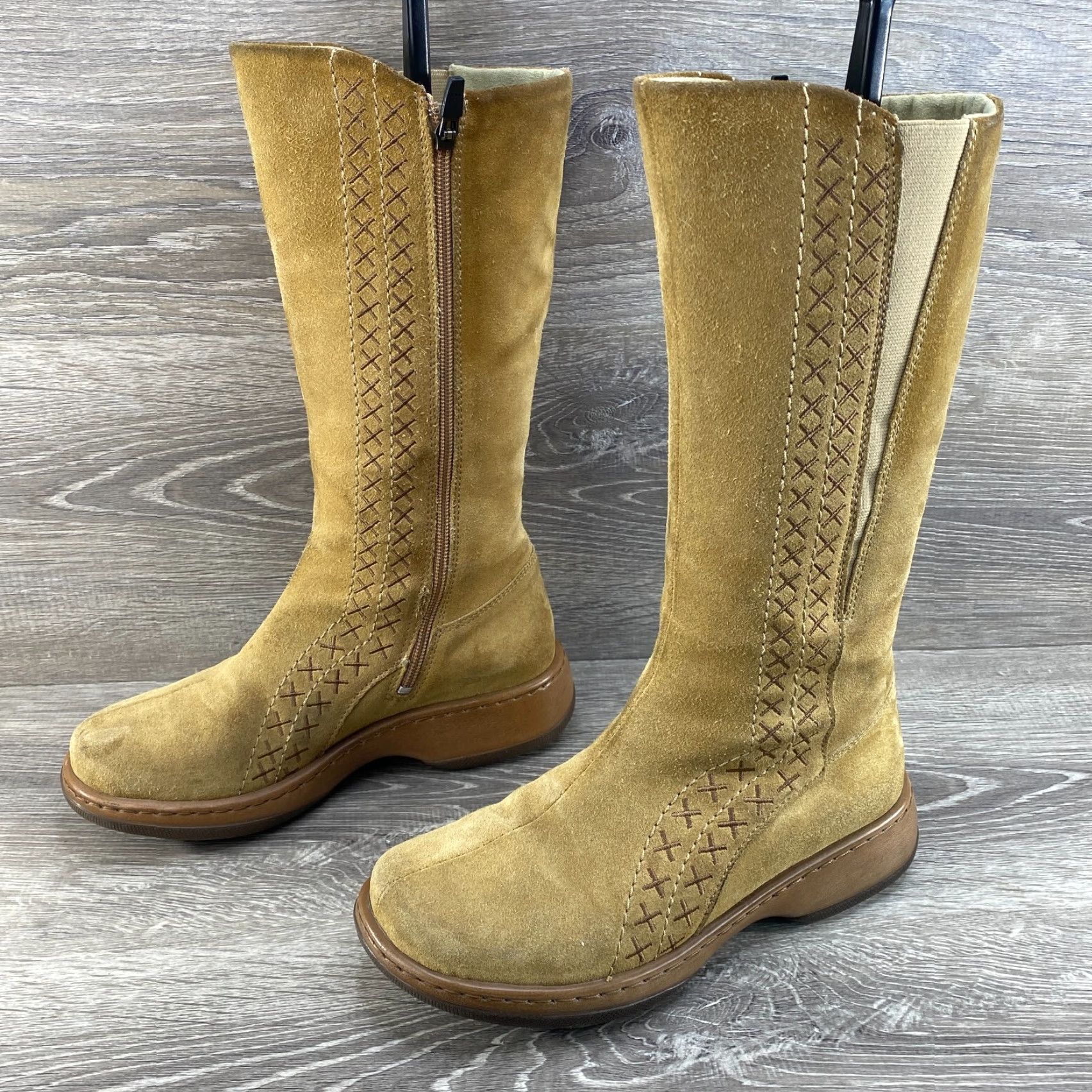 Dansko Dansko Boots Women's 6.5-7 EU 37 Embroidered Tan Fleur Suede Leather Mid Calf Boots Size US 6.5 / IT 36.5 - 6 Thumbnail
