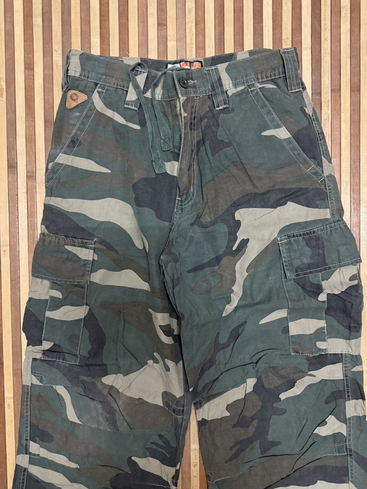 Japanese Brand Akademilks Camouflage Cargo Pants / Streetwear / Multipocket Size US 30 / EU 46 - 2 Thumbnail