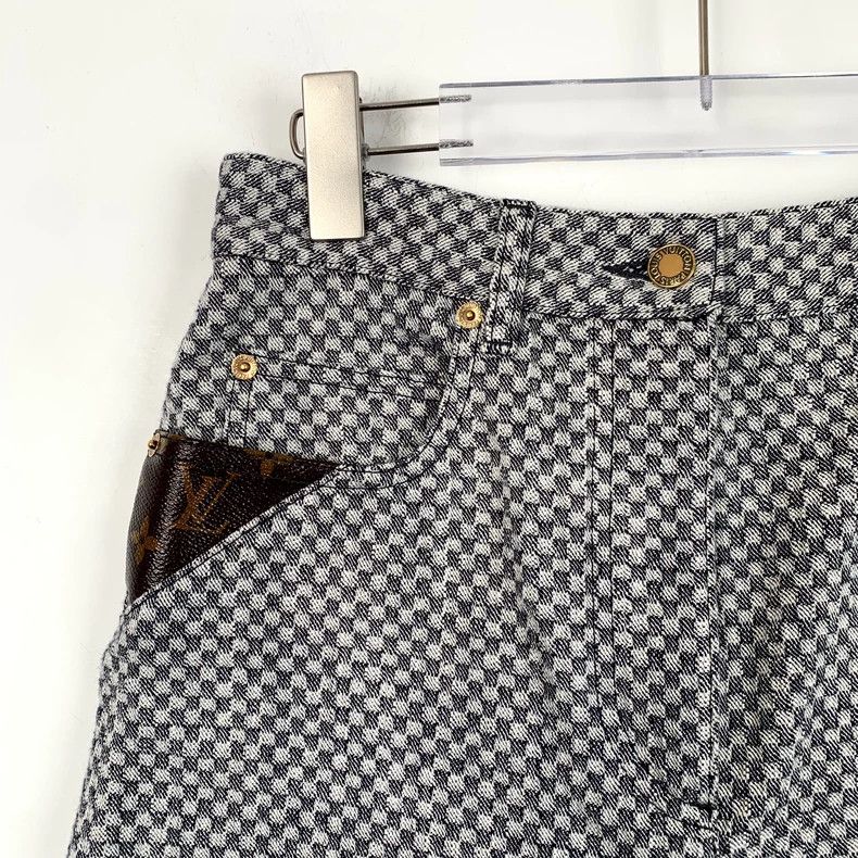 Louis Vuitton Louis Vuitton 22 Grey Checker Cotton Casual Denim Shorts Size 37" - 3 Thumbnail
