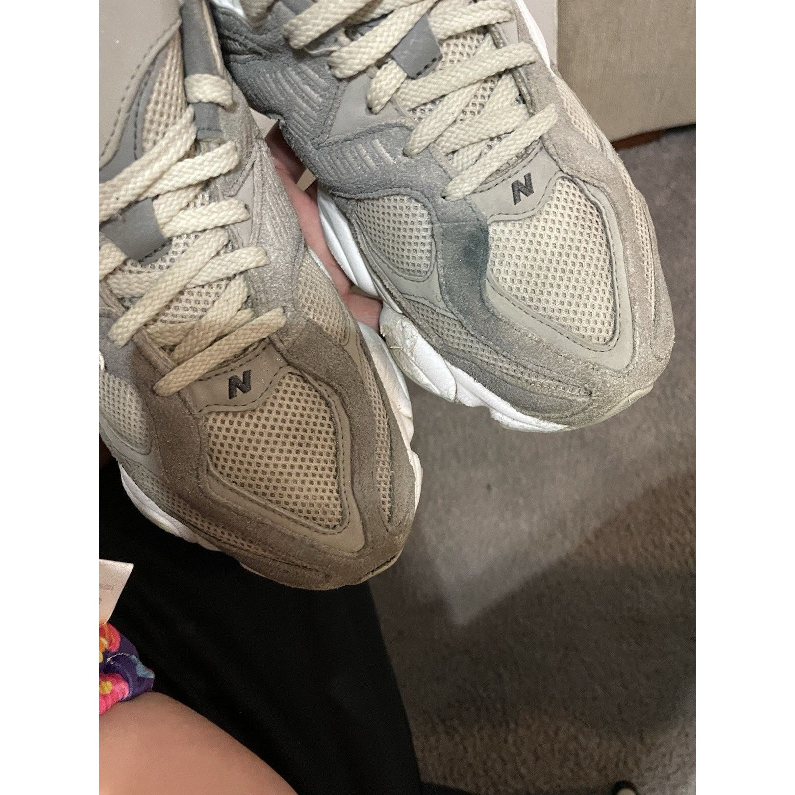 New Balance Size 9 - New Balance 9060 Grey White U9060YGA Size US 9 / EU 42 - 6 Thumbnail